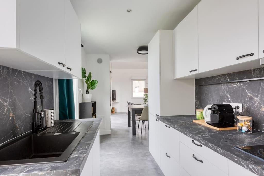 Premium Flat 6 People With Billard And Terrace Stade De France Saint-Denis  Exteriör bild